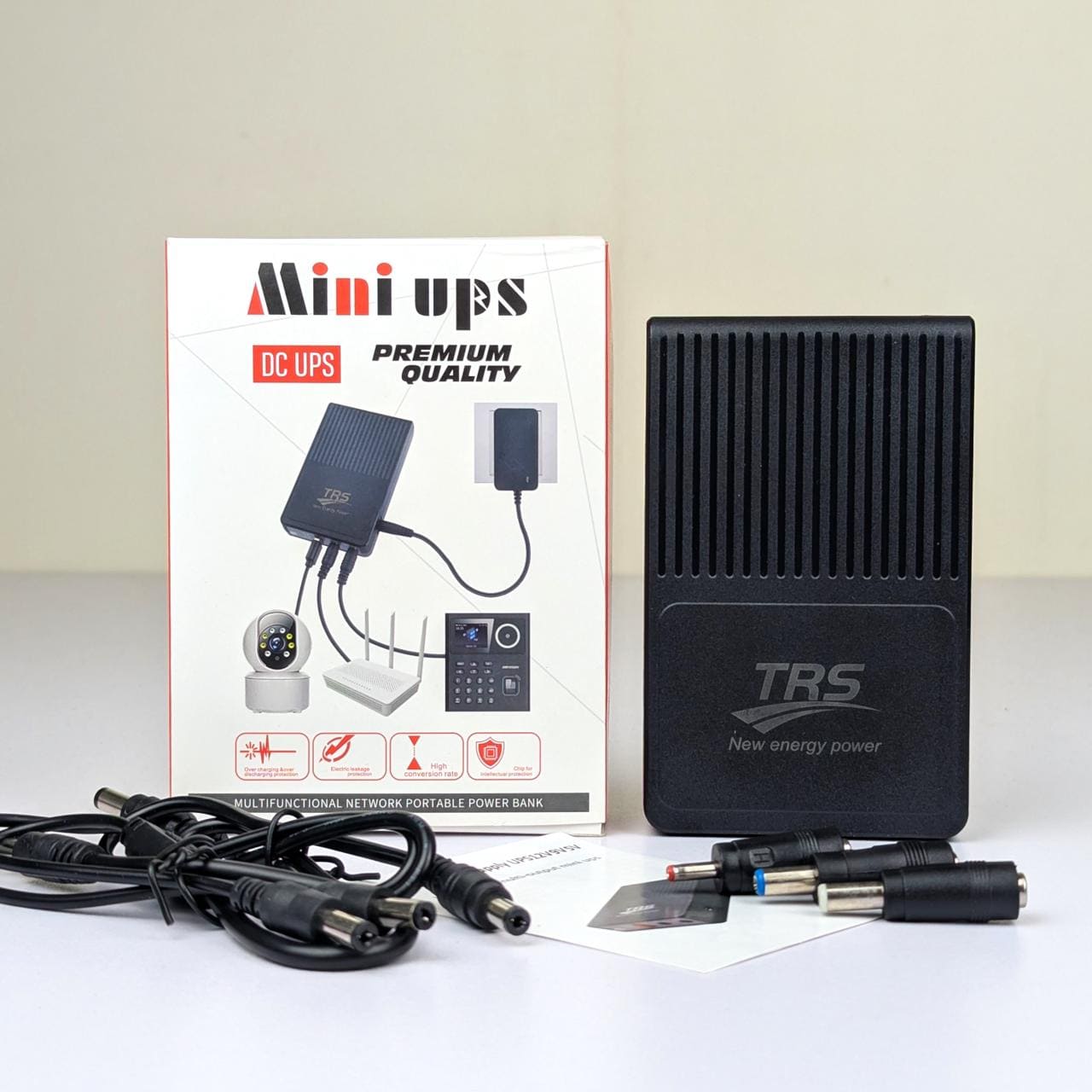 Mini UPS 5V-9V-12V 8800 mAh 1 trs mini ups